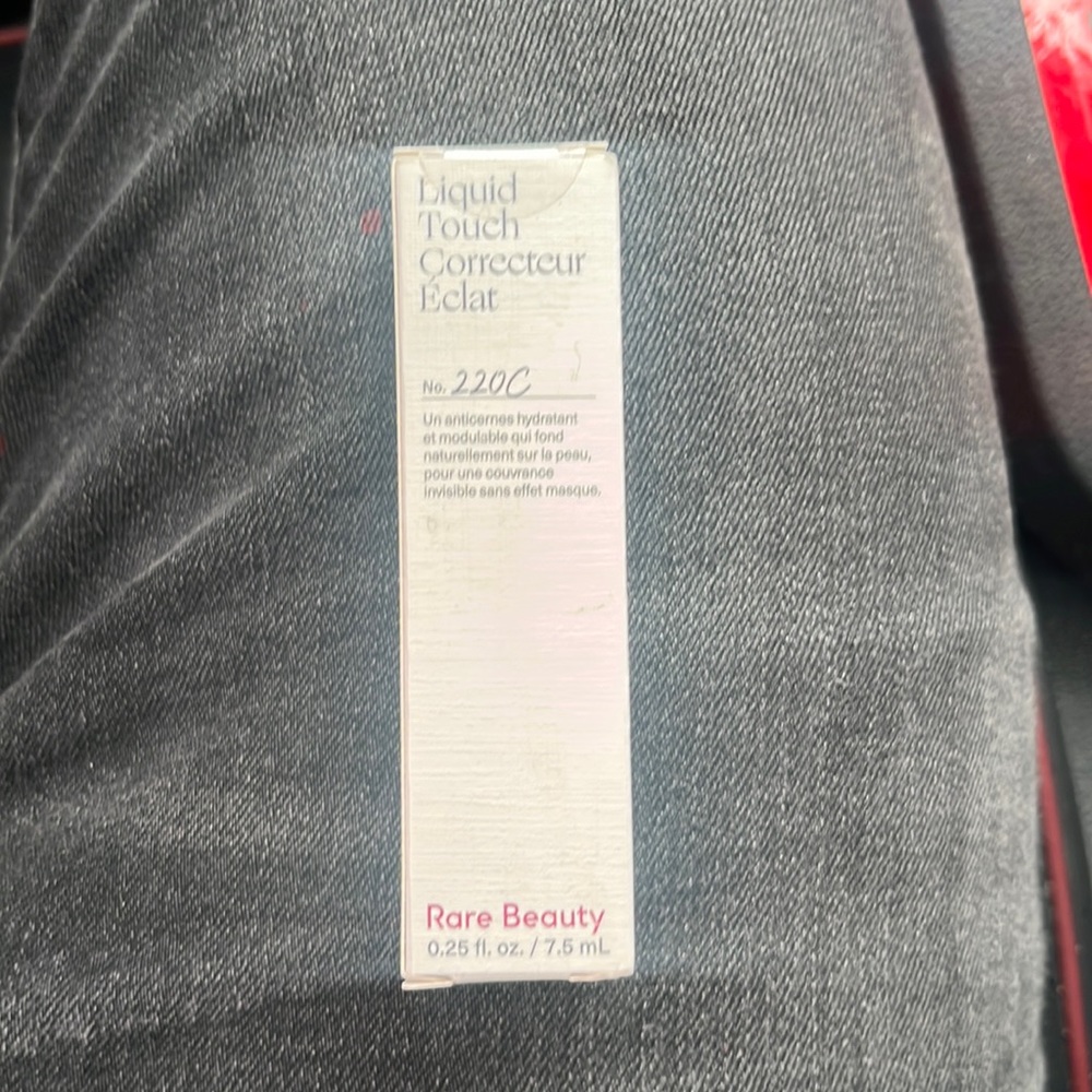 Liquid touch brightening concealer 220c by selena Gomez brand new